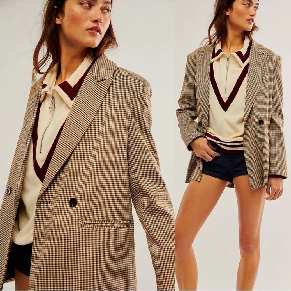Women’s BLANKNYC Blazer in the "Show Business" houndstooth pattern. Size Medium